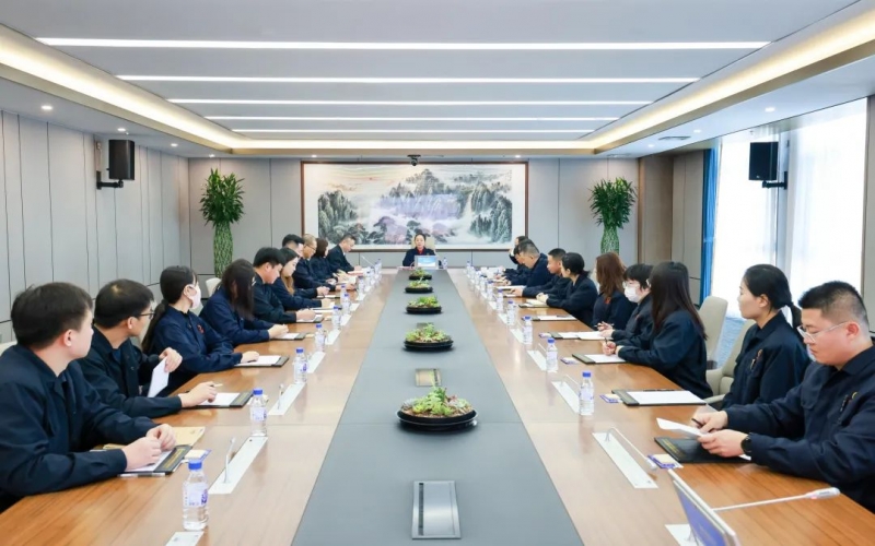 榮程新智研究院、榮程學院、榮程普濟公益基金會聯(lián)合召開2024年工作總結(jié)和2025年工作部署會議